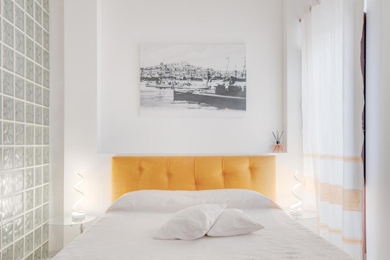 Appartement Right House Sur le Port - Harbour View à Cagliari Extérieur photo